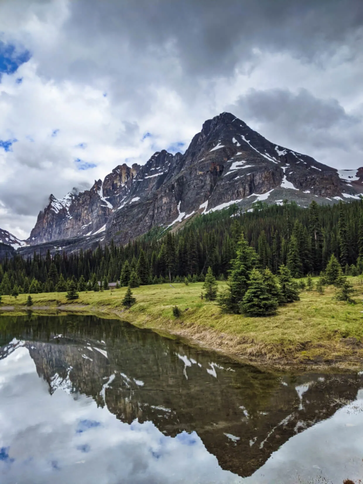  Lake Antorno Hintergrundbild 1240x1653. Lake O'Hara 2024 Hiking + Camping Guide, Yoho National Park, BC