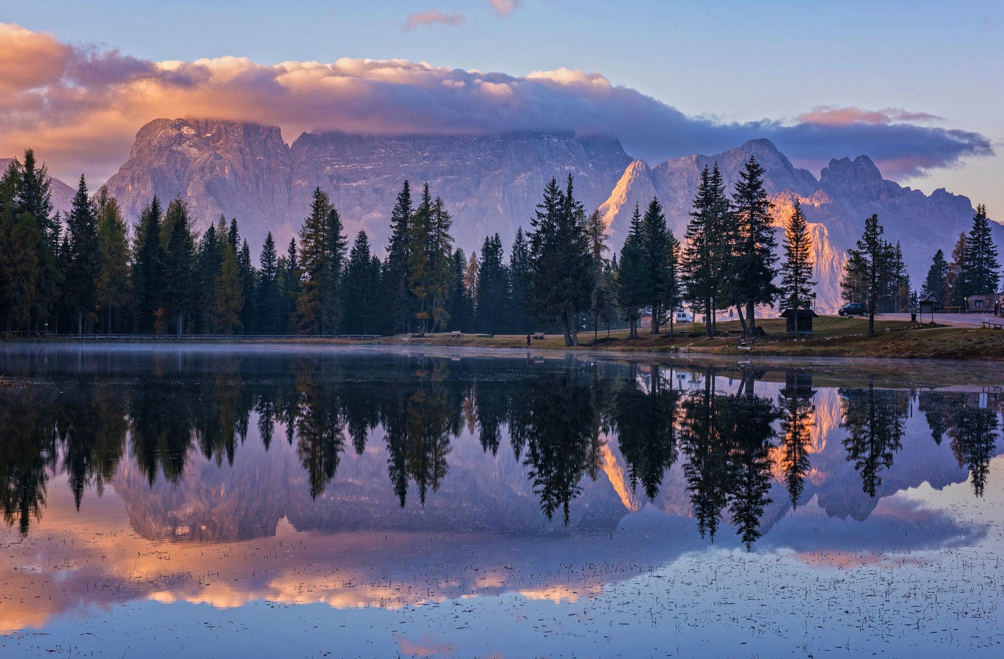  Lake Antorno Hintergrundbild 2048x1344. Wallpaper clouds, trees, mountains, nature, lake, reflection, morning, Csilla Zelko for mobile and desktop, section пейзажи, resolution 2048x1344