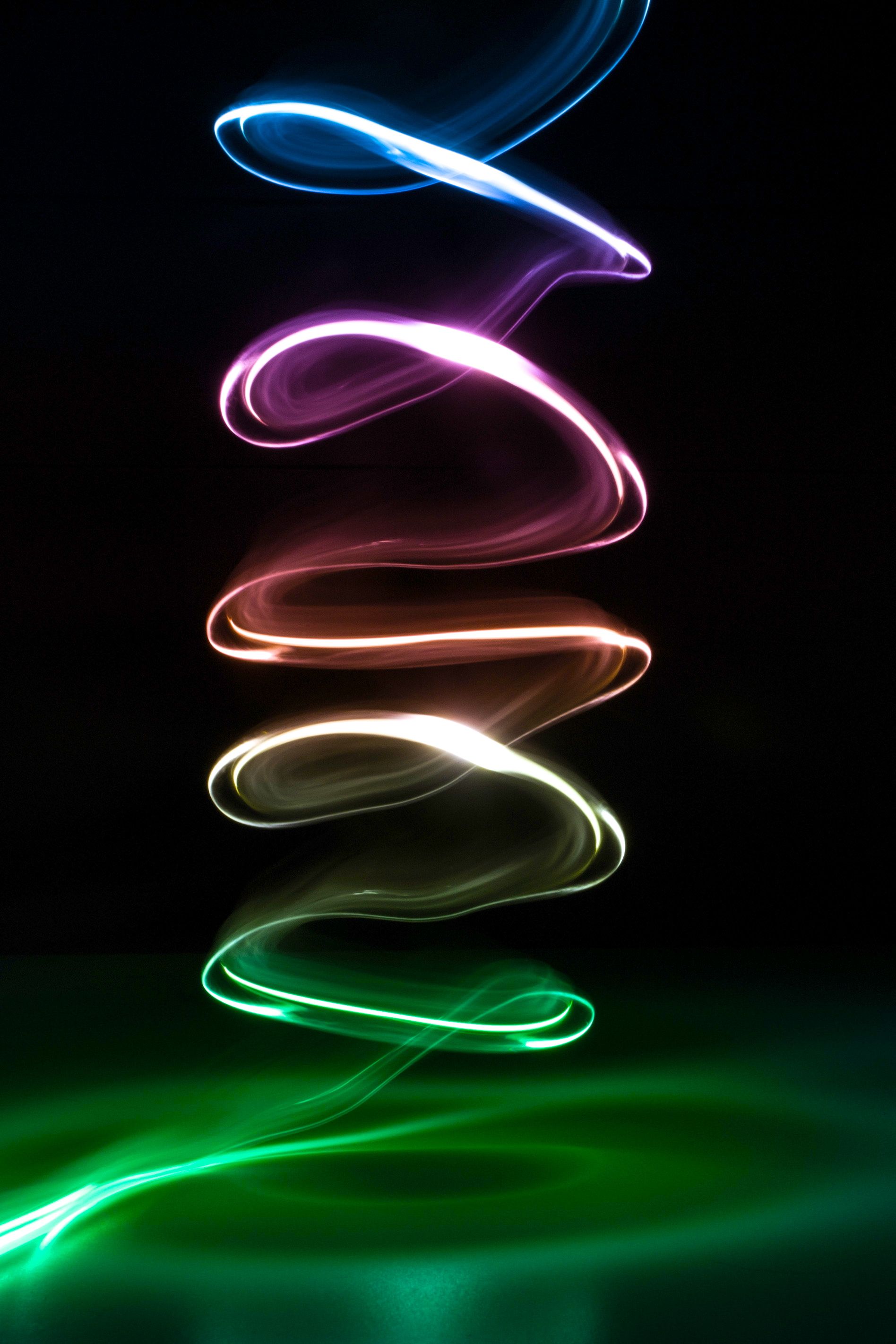 Neon Hintergrundbild 1896x2844. Hintergrundbild für Handys: Glow, Spirale, Spiral, Verdrehen, Torsion, Dunkel, Glühen, Abstrakt, Neon, 77226 Bild kostenlos herunterladen